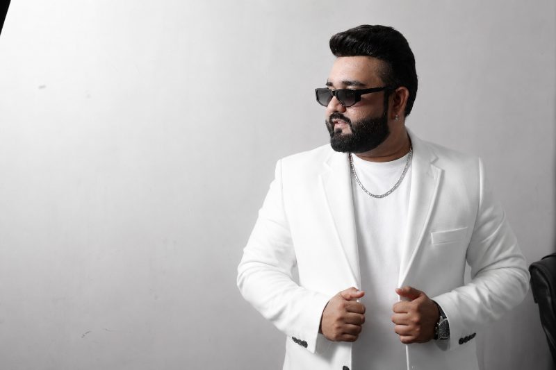 DJ PRAVEEN