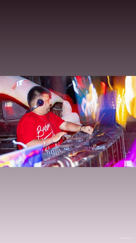 DJ HANZEE